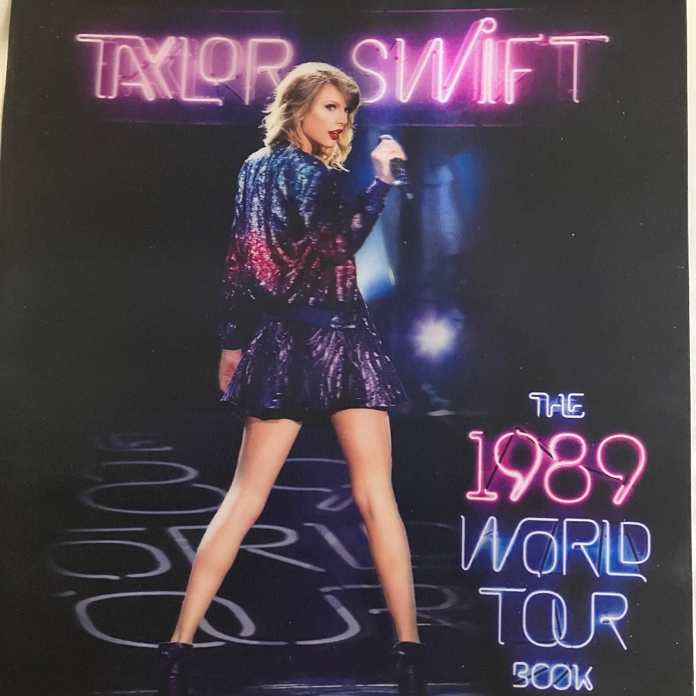 Taylor Swift book